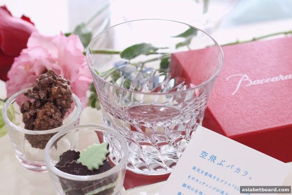 真人桌游战术精粹：亚洲博彩论坛带你玩转概率与心理