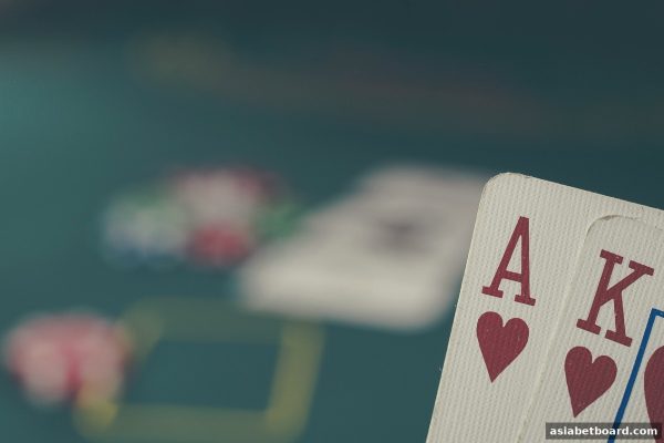 亚洲博彩论坛独家视角：天博体育真人桌游全攻略与五龙争霸进阶之路