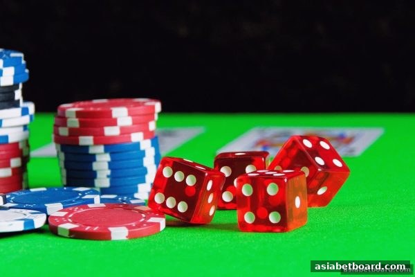 亚洲博彩论坛揭秘：红中麻将报牌频率对胜负的深层影响