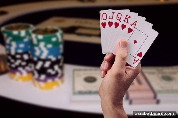 深度解析棋牌对局中的出牌频率规律——亚洲博彩论坛带你用数据优化策略