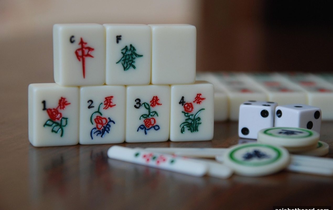 亚洲博彩论坛深度解读：爱游戏体育麻将「签到送豪礼」活动与实战技巧全攻略